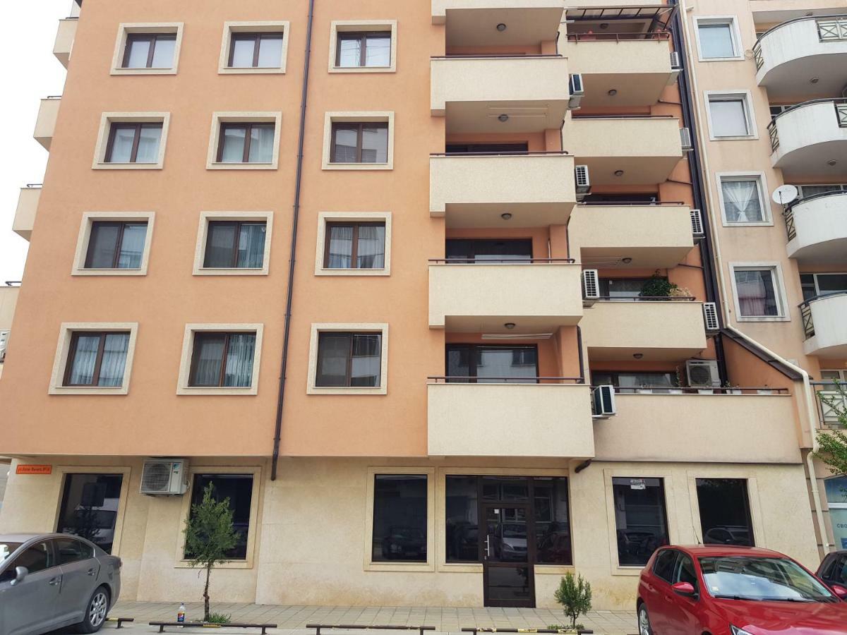 Хепи Апартмънтс Plovdiv Bagian luar foto